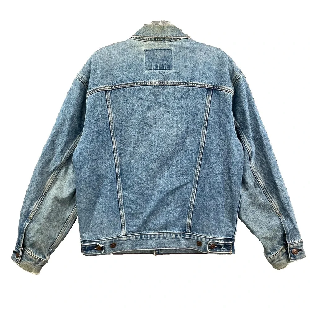 Levis sale used